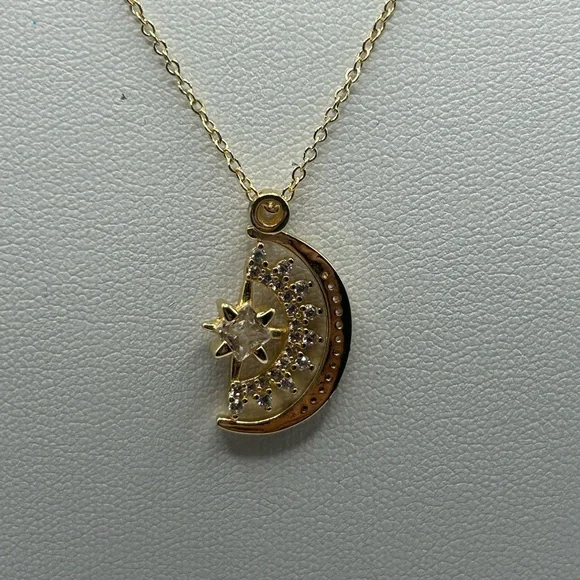 Fashion Jewelry Gold Crescent Moon Necklace - Picture 2 of 2